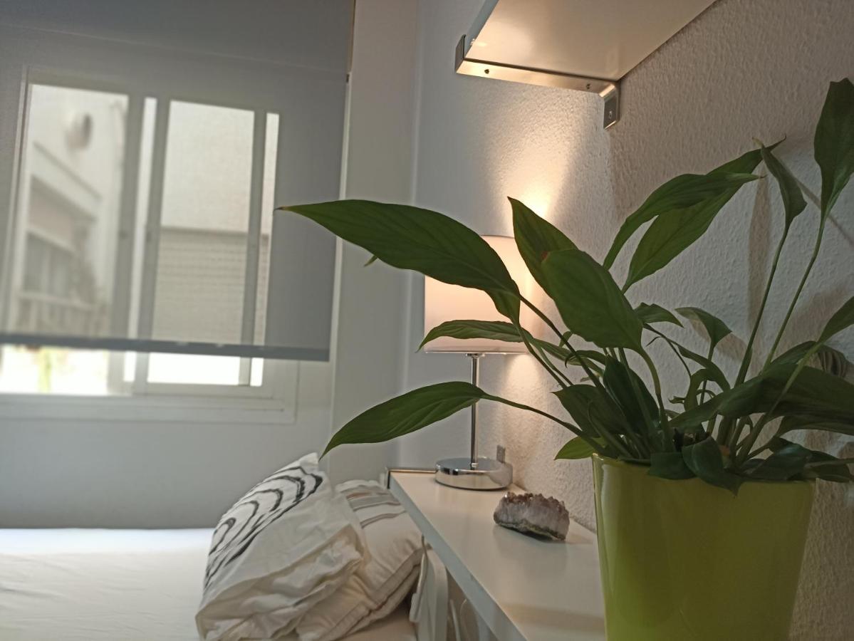 Ferienwohnung Confortable Habitacion Centrica En Piso Privado Málaga Exterior foto