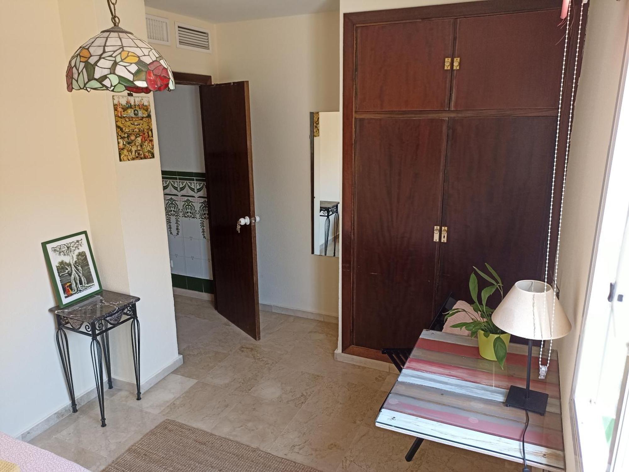 Ferienwohnung Confortable Habitacion Centrica En Piso Privado Málaga Exterior foto