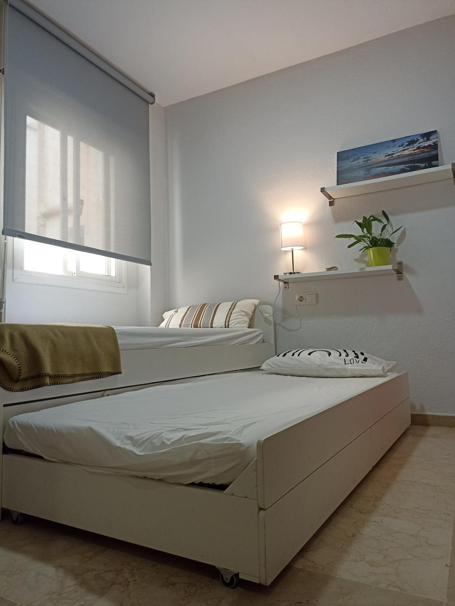 Ferienwohnung Confortable Habitacion Centrica En Piso Privado Málaga Exterior foto